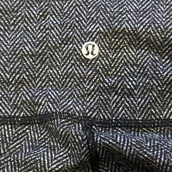 Lululemon leggings - Picture 3 of 5
